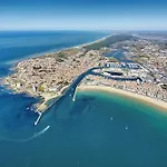 Dom wakacyjny Alona-maison De Standing Proche Commerces Et Plages Les Sables-dʼOlonne