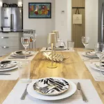 Holiday home Alona-maison De Standing Proche Commerces Et Plages